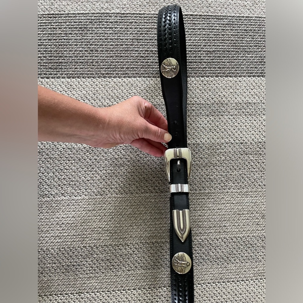 Brighton ONYX golf themed men’s belt. Size 40